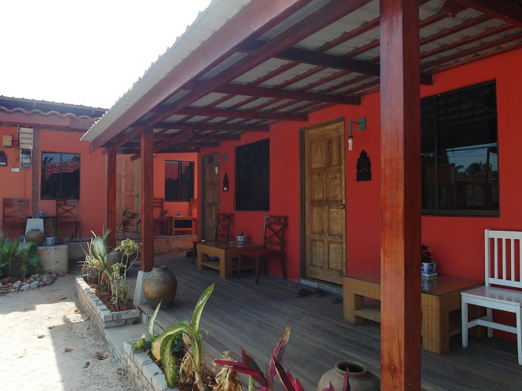 The Village Langkawi Pantai Cenang  Extérieur photo